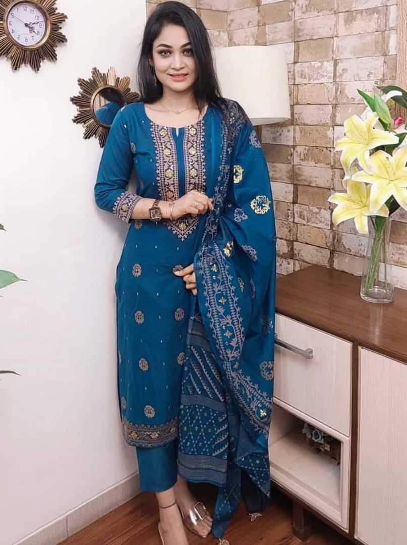 সুতি কাপড়ে ব্লক/স্ক্রীন প্রিন্ট থ্রি পিস